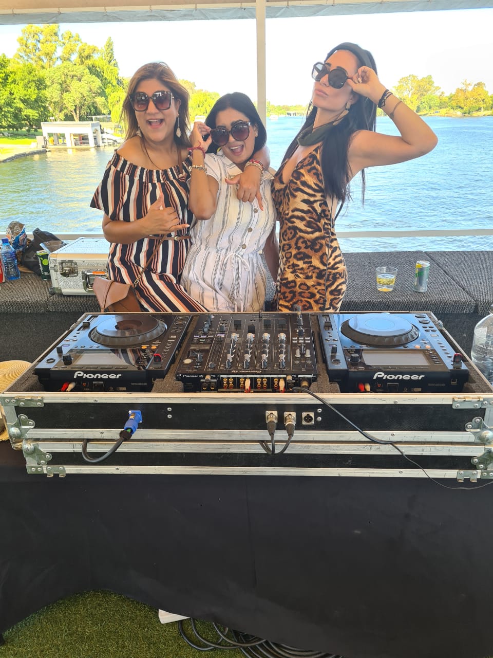 Soul RnB Cruise | Valentines Edition